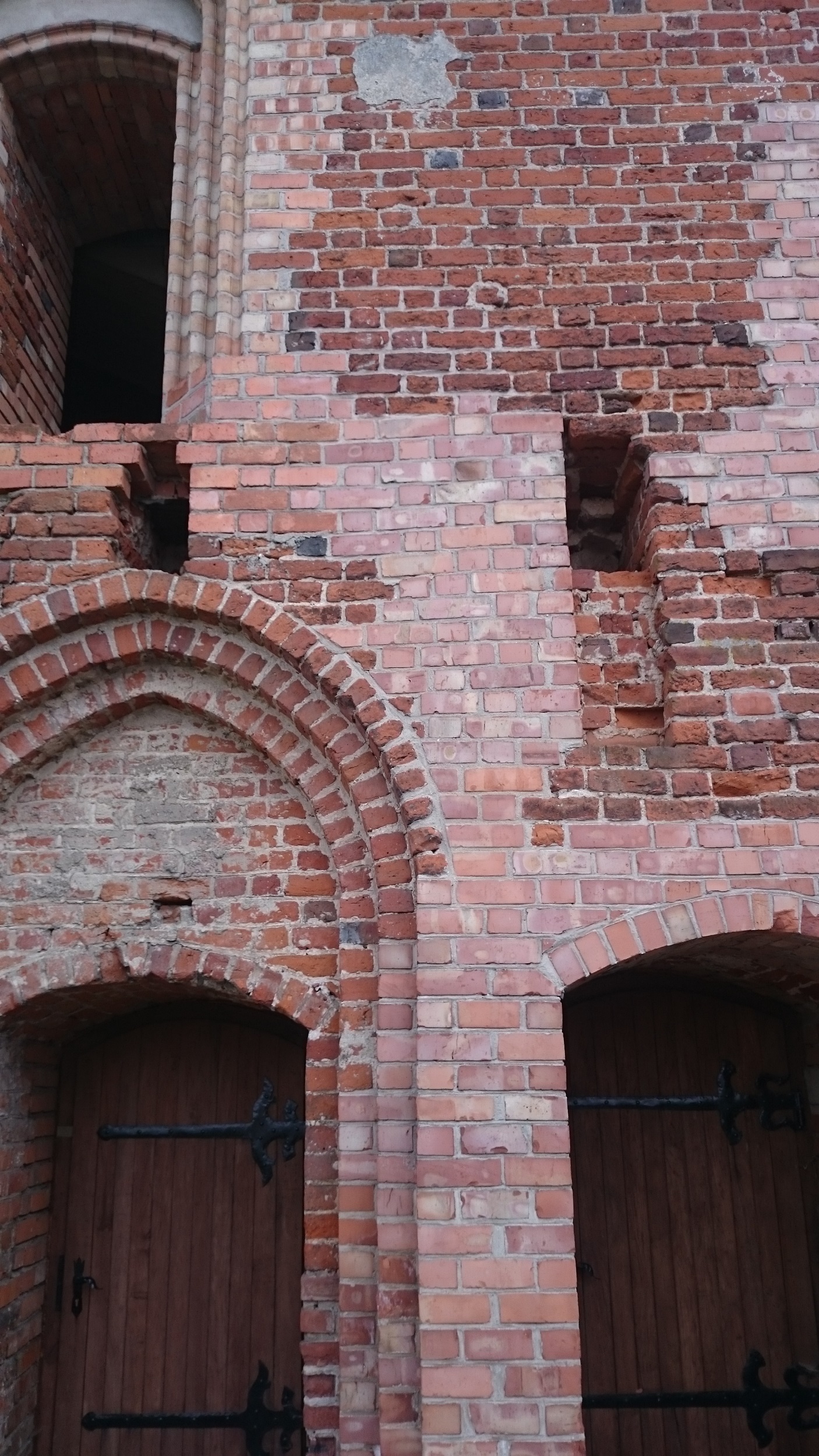 Zamek Krzyżacki w Działdowie-renowacja skrzydła gotyckiego 